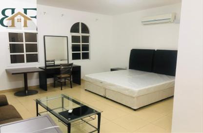 Apartment - Studio - 1 Bathroom for rent in Old Salata - Salata - Doha