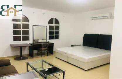 شقة - 1 حمام للايجار في سلاطة القديمة - سلاطة - الدوحة