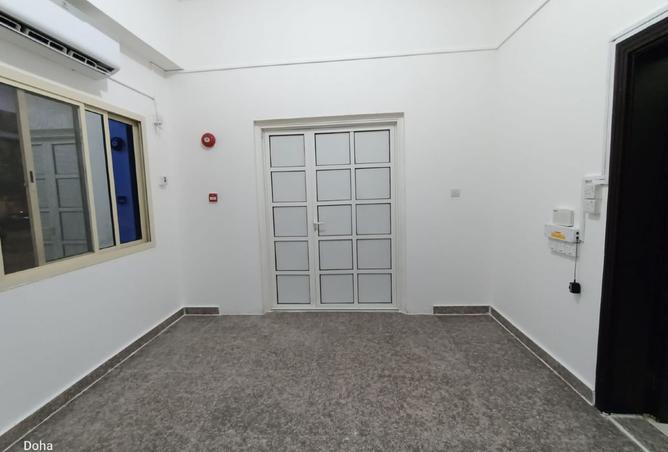 54200166 - Property Image 3