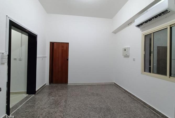 54200166 - Property Image 2