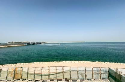 Villa - 5 Bedrooms - 6 Bathrooms for sale in La Plage Villas - The Villas - The Pearl Island - Doha