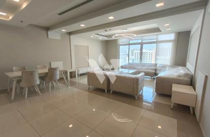 Apartment - 2 - 3 for rent in Lusail Marina Heights - Marina District - Lusail