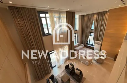 تاون هاوس - 5 غرف نوم - 7 حمامات للايجار في (برج 7 ( برج فيراري - بورتو أرابيا - جزيرة اللؤلؤة - الدوحة