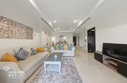 Apartment - 1 Bedroom - 2 Bathrooms for rent in West Porto Drive - Porto Arabia - The Pearl Island - Doha