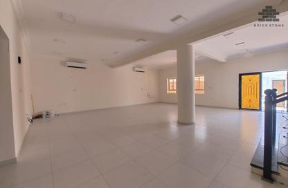 Villa - 6 Bedrooms - 6 Bathrooms for rent in Al Thumama - Al Thumama - Doha Villa - 6 Bedrooms - 6 Bathrooms for rent in Al Thumama - Al Thumama - Doha
