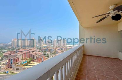 Apartment - 2 Bedrooms - 3 Bathrooms for rent in West Porto Drive - Porto Arabia - The Pearl Island - Doha