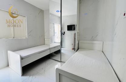 Apartment - Studio - 1 Bathroom for rent in Umm Ghwailina Comm - Umm Ghuwalina - Umm Ghuwailina - Doha Apartment - Studio - 1 Bathroom for rent in Umm Ghwailina Comm - Umm Ghuwalina - Umm Ghuwailina - Doha