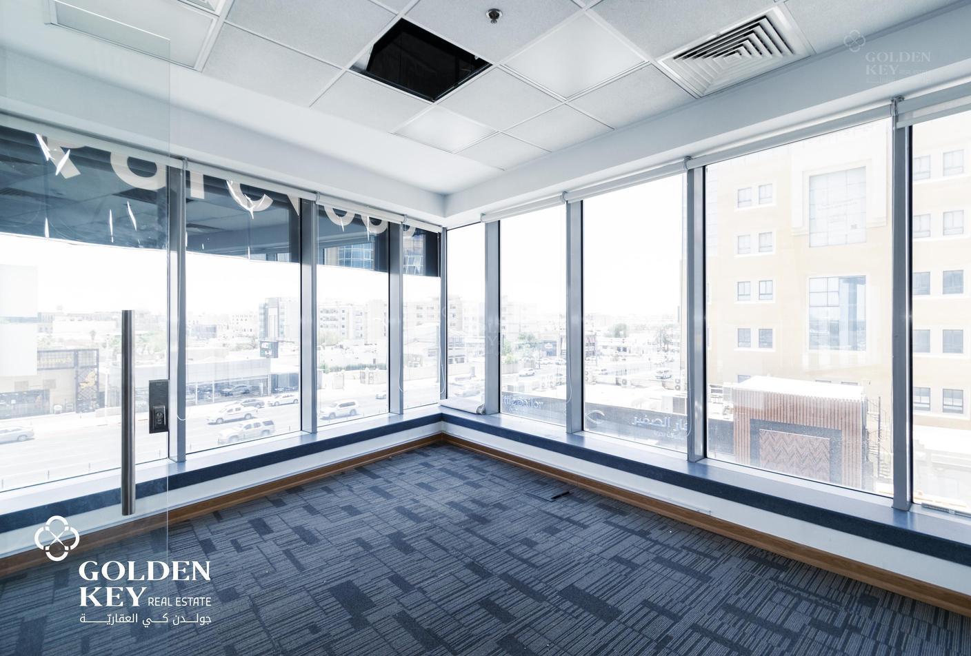 390sqm Office Space | With Partitions | Al Sadd