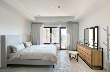 Apartment - 1 Bedroom - 2 Bathrooms for sale in East Porto Drive - Porto Arabia - The Pearl Island - Doha Apartment - 1 Bedroom - 2 Bathrooms for sale in East Porto Drive - Porto Arabia - The Pearl Island - Doha