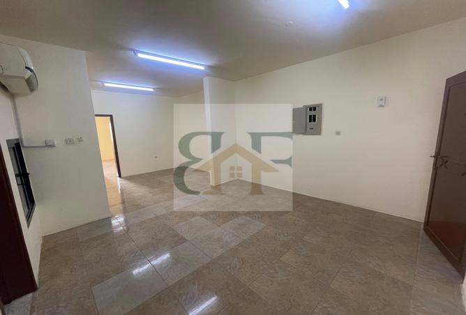 1001889 - Property Image 2