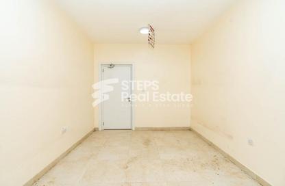 Labor Camp - Studio for rent in Umm Salal Mahammad - Umm Salal City - Doha