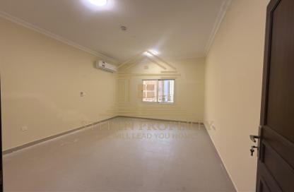 Apartment - 3 Bedrooms - 3 Bathrooms for rent in Anas Street - Fereej Bin Mahmoud North - Fereej Bin Mahmoud - Doha Apartment - 3 Bedrooms - 3 Bathrooms for rent in Anas Street - Fereej Bin Mahmoud North - Fereej Bin Mahmoud - Doha