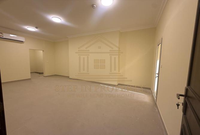 56875800 - Property Main Image