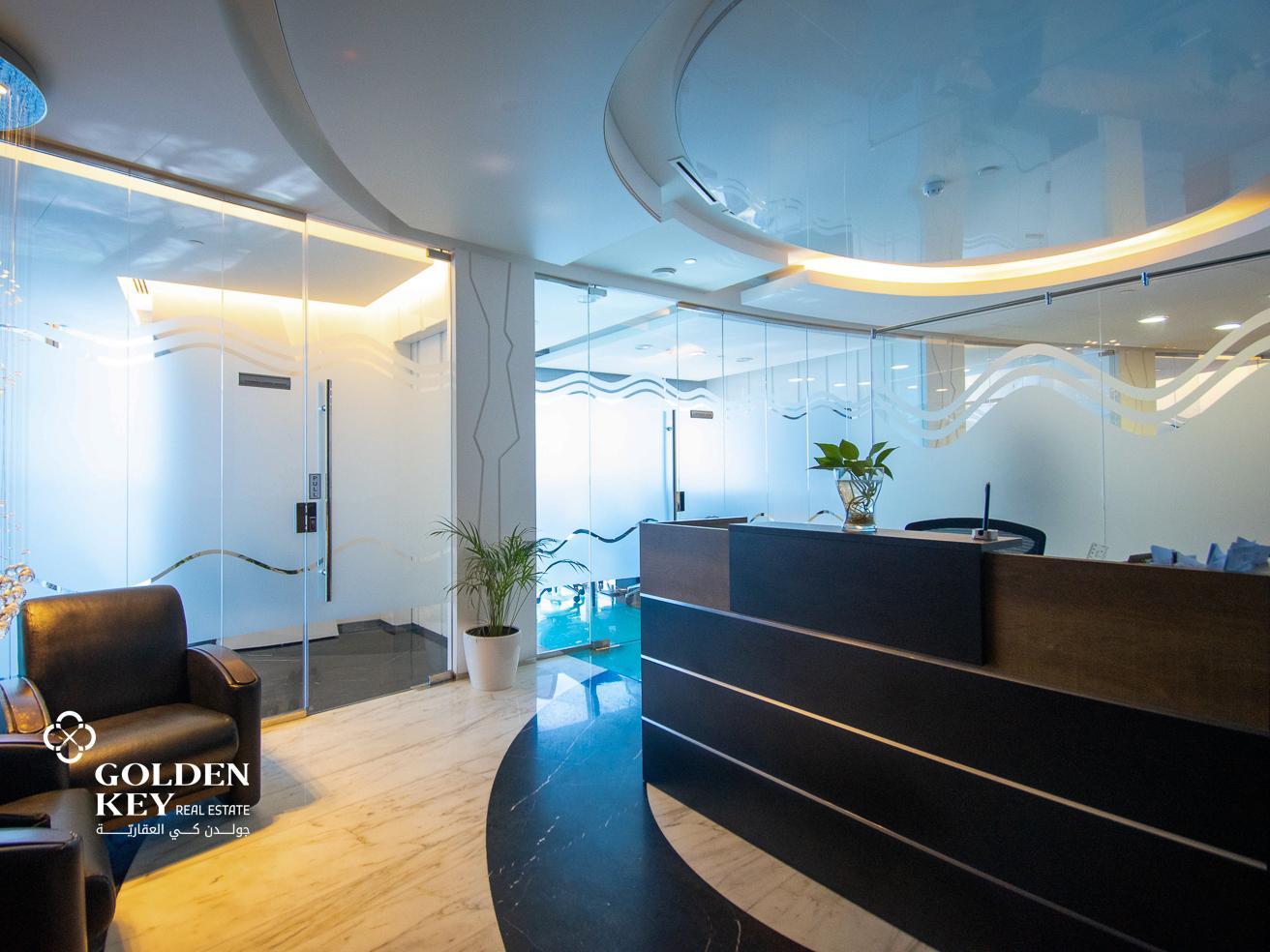 مساحات المكتبية مهنية - موقع مميز