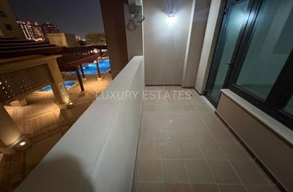 Apartment - Studio - 1 for rent in West Porto Drive - Porto Arabia - The Pearl Island - Doha