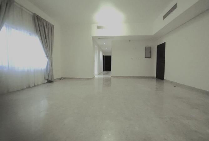 1028970 - Property Image 2