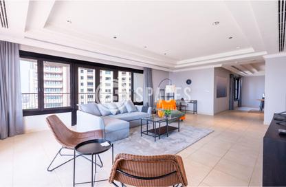 Apartment - 3 Bedrooms - 4 Bathrooms for sale in West Porto Drive - Porto Arabia - The Pearl Island - Doha