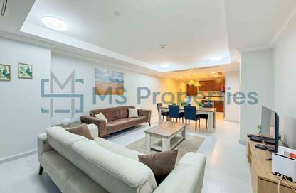 Apartment - 1 Bedroom - 2 Bathrooms for rent in West Porto Drive - Porto Arabia - The Pearl Island - Doha