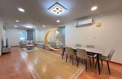 Apartment - 2 Bedrooms - 2 Bathrooms for rent in Al Khair Tower - Corniche Road - Corniche Road - Doha