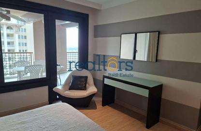 Apartment - 2 Bedrooms - 3 Bathrooms for rent in Tower 7 (Ferrari Tower) - Porto Arabia - The Pearl Island - Doha