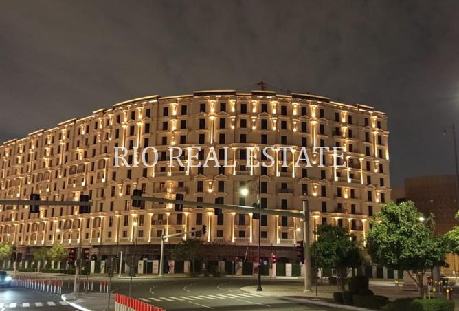 985332 - Property Image 2