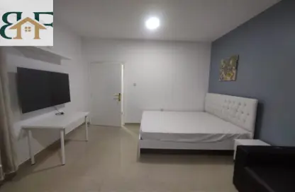 Apartment - Studio - 1 Bathroom for rent in Najma 28 - Ibn Dirhem Street - Najma - Doha
