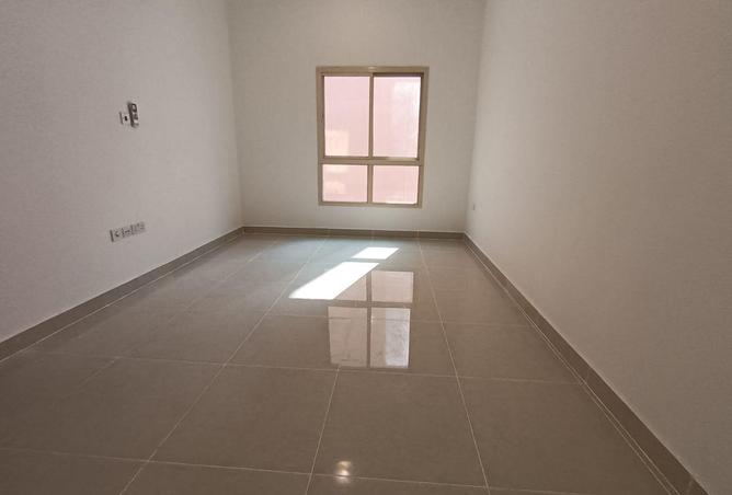 57938293 - Property Image 2