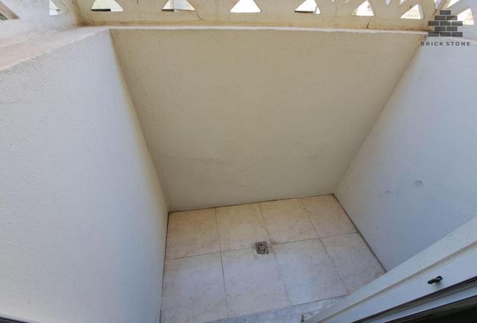 1002069 - Property Image 3