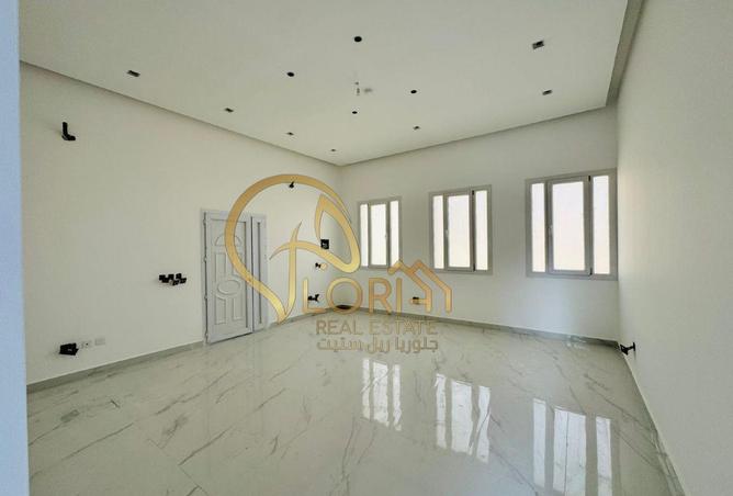 1018860 - Property Image 2