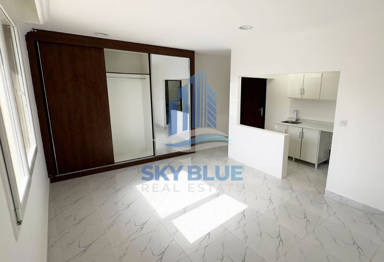 New Spacious Studio Near Tawar Mall | Bills Covere