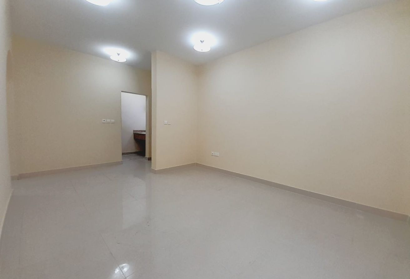 SEMI FURNISHED 2 BHK APARTMENT | BOOK IT NOW - apartment in Al Numan Street