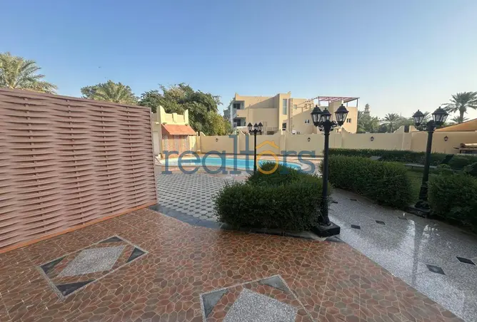 62693805 - Property Image 2