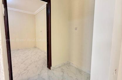 Apartment - 1 Bedroom - 1 Bathroom for rent in Umm Salal Ali - Umm Salal Ali - Doha