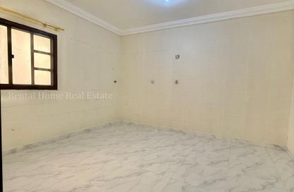 Apartment - 1 Bedroom - 1 Bathroom for rent in Umm Salal Ali - Umm Salal Ali - Doha