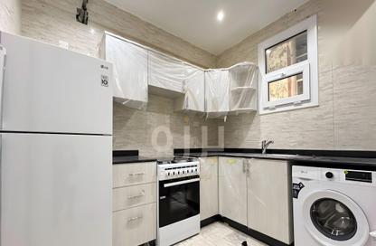 Apartment - 2 Bedrooms - 2 Bathrooms for rent in Madinat Khalifa - Doha
