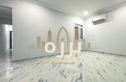 Apartment - 2 Bedrooms - 2 Bathrooms for rent in Madinat Khalifa - Doha Apartment - 2 Bedrooms - 2 Bathrooms for rent in Madinat Khalifa - Doha