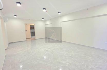 Apartment - 2 Bedrooms - 3 Bathrooms for rent in Musheireb Apartments - Musheireb - Doha Apartment - 2 Bedrooms - 3 Bathrooms for rent in Musheireb Apartments - Musheireb - Doha