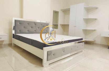 Apartment - Studio - 1 for rent in Al Sadd Road - Al Sadd - Doha