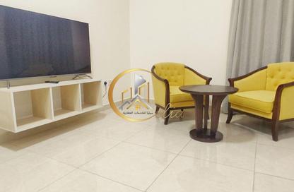 Apartment - Studio - 1 for rent in Al Sadd Road - Al Sadd - Doha