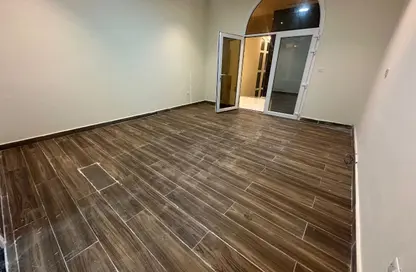 Apartment - 1 Bathroom for rent in Al Duhail - Al Duhail - Doha