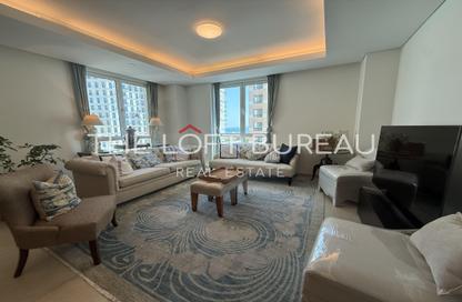 Apartment - 1 Bedroom - 2 Bathrooms for rent in West Porto Drive - Porto Arabia - The Pearl Island - Doha