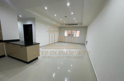 Apartment - 2 Bedrooms - 2 Bathrooms for rent in Al Sadd Road - Al Sadd - Doha
