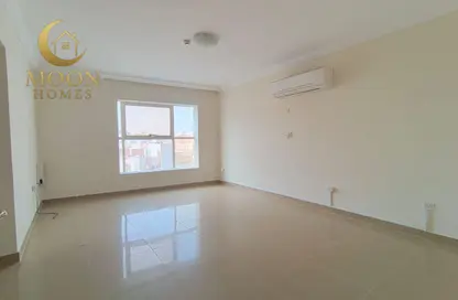 Apartment - 2 Bedrooms - 1 Bathroom for rent in Al Nasr Street - Al Nasr - Doha