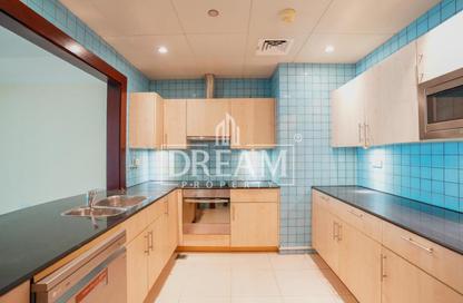 Apartment - 1 Bedroom - 2 Bathrooms for rent in East Porto Drive - Porto Arabia - The Pearl Island - Doha Apartment - 1 Bedroom - 2 Bathrooms for rent in East Porto Drive - Porto Arabia - The Pearl Island - Doha