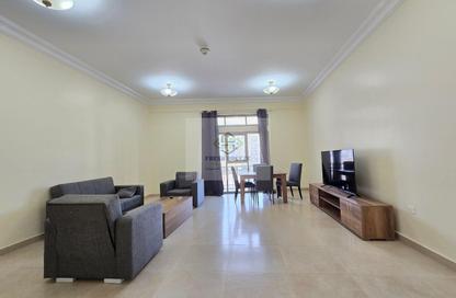 Apartment - 2 - 3 for rent in Umm Ghuwailina 4 - Umm Ghuwailina - Doha