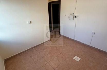 Apartment - Studio - 1 Bathroom for rent in Al Maamoura - Al Maamoura - Doha