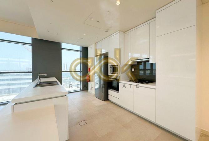 60111702 - Property Image 2