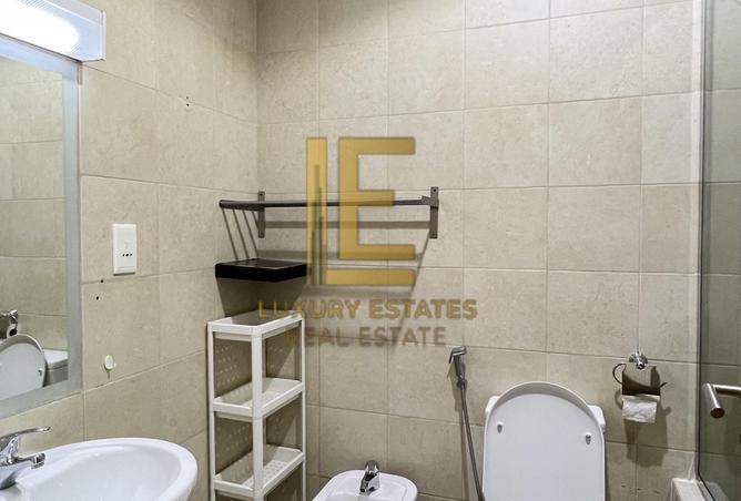58201102 - Property Image 3