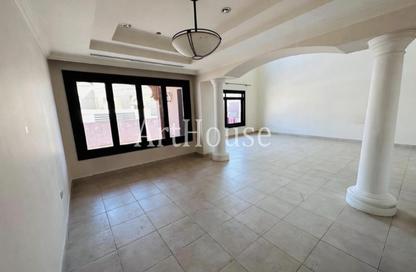 Townhouse - 3 Bedrooms - 3 Bathrooms for rent in Porto Arabia - The Pearl Island - Doha
