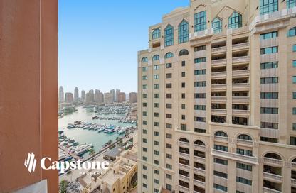 Apartment - 1 Bedroom - 2 Bathrooms for rent in Marina Gate - Porto Arabia - The Pearl Island - Doha